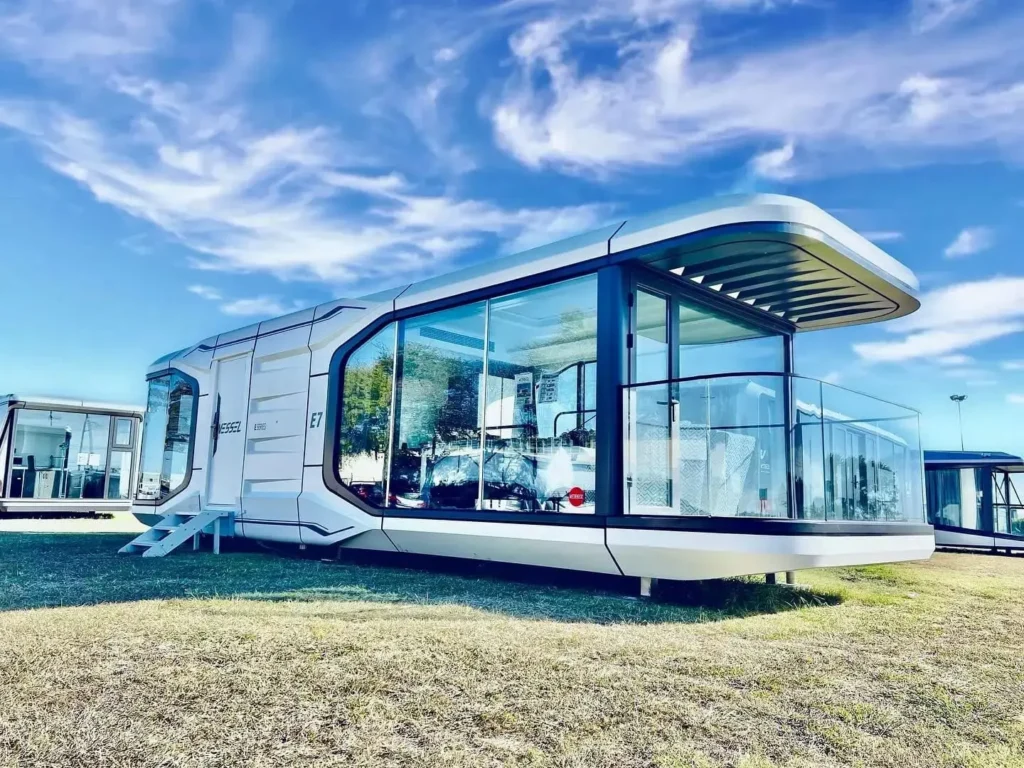 Container home style space capsule house with luxury modular design and energy-efficient construction.